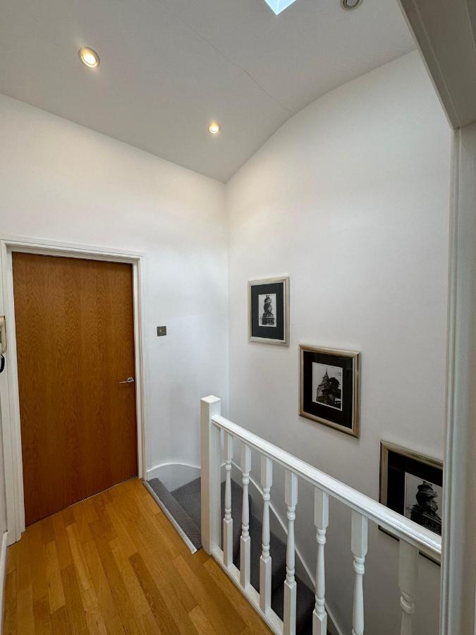 Two Br Flat 5 Mins Walk From London Eye G96 Apartman Kültér fotó