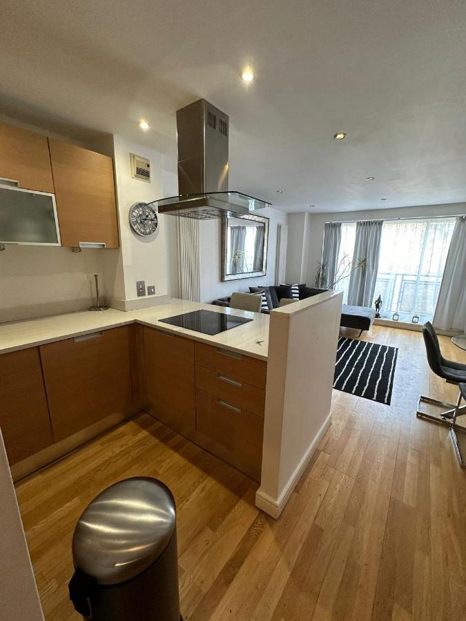 Two Br Flat 5 Mins Walk From London Eye G96 Apartman Kültér fotó